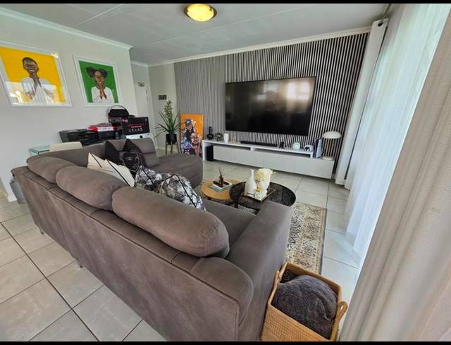 2 BEDROOM PROPERTY TO RENT IN BLYDE RIVERWALK ESTATE